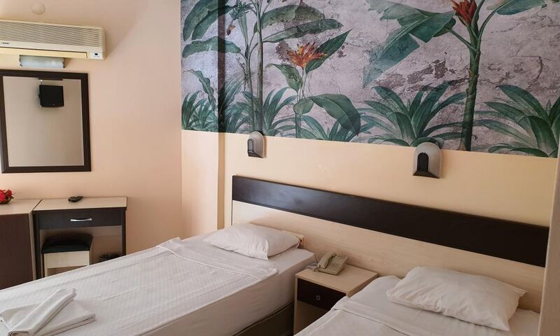 Kleopatra İkiz Otel Standart Oda